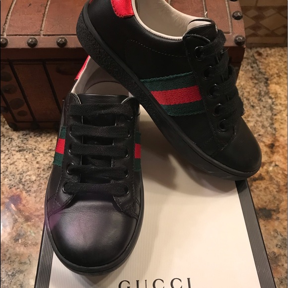 Boys Gucci Ace Sneakers - Picture 2 of 2